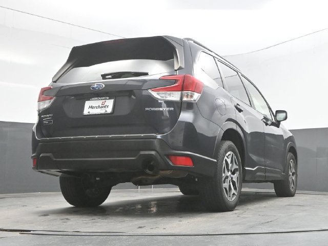 Used 2019 Subaru Forester Premium AWD/4WD image 38