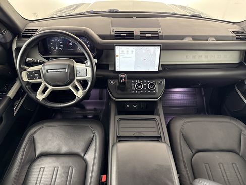 Certified 2022 Land Rover Defender 110 XS Edition AWD/4WD image 13
