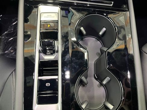 New 2026 Volkswagen Atlas Cross Sport SEL image 14