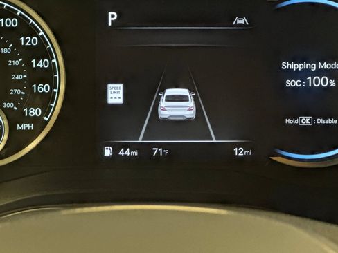New 2026 Genesis G70 2.5T RWD image 27