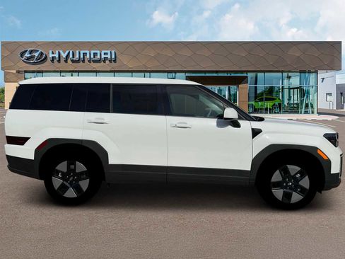 New 2026 Hyundai Santa Fe SE FWD image 9