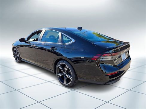 Certified 2023 Honda Accord Sport image 7