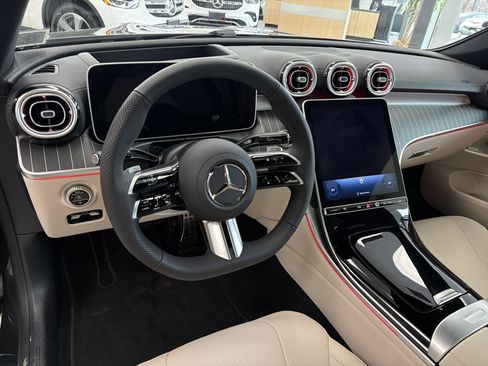 New 2026 Mercedes-Benz CLE 300 4MATIC Coupe image 9