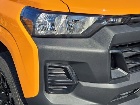 New 2026 Chevrolet Colorado W/T w/ WT Custom Package image 15