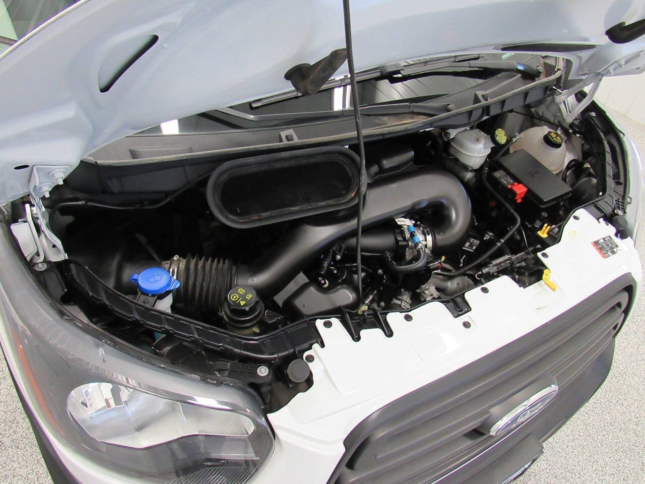 Used 2019 Ford Transit 350 148 Medium Roof RWD image 31