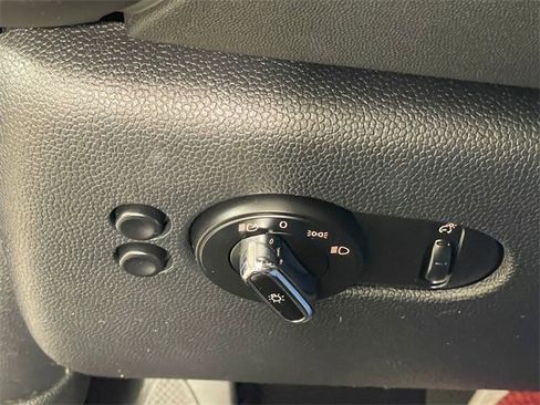 Used 2019 MINI Cooper S w/ Signature Upholstery Package image 16