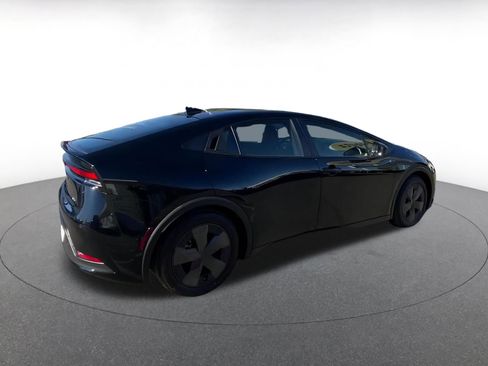 Used 2025 Toyota Prius LE image 15