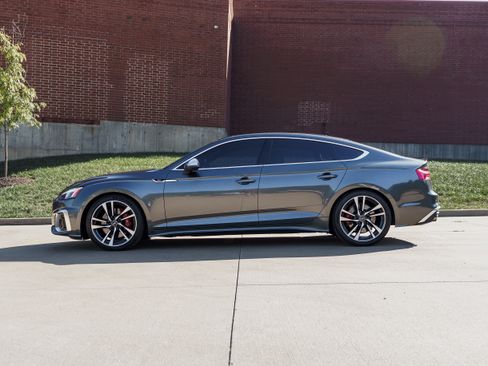 Used 2023 Audi S5 Premium Plus w/ Premium Plus Package image 6