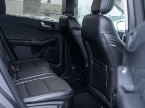 Used 2022 Ford Escape SEL image 34