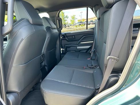 Used 2026 Toyota 4Runner TRD Off-Road Premium AWD/4WD image 23