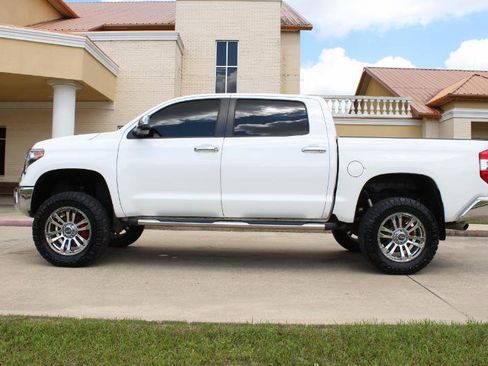 Used 2014 Toyota Tundra Limited image 11