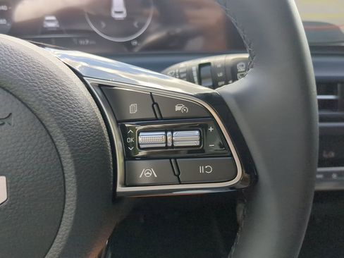 Used 2026 Kia Seltos EX image 23