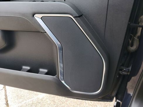 Used 2024 GMC Sierra 1500 SLT image 30