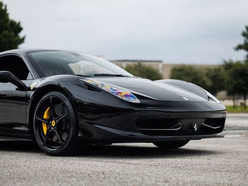 Used 2012 Ferrari 458 Italia Coupe RWD image 30