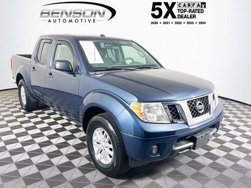 Used 2016 Nissan Frontier SV image 1