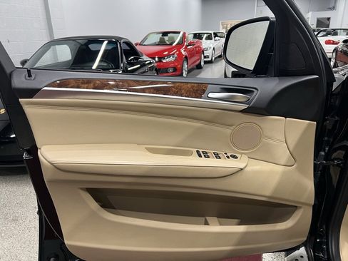 Used 2012 BMW X5 xDrive35i image 16