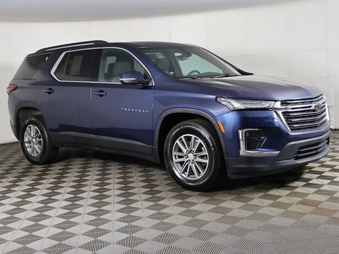 Used 2023 Chevrolet Traverse LT FWD image 53