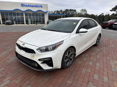 Used 2021 Kia Forte LXS image 1