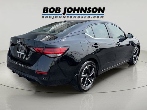 Used 2025 Nissan Sentra SV w/ All-Weather Package FWD image 7