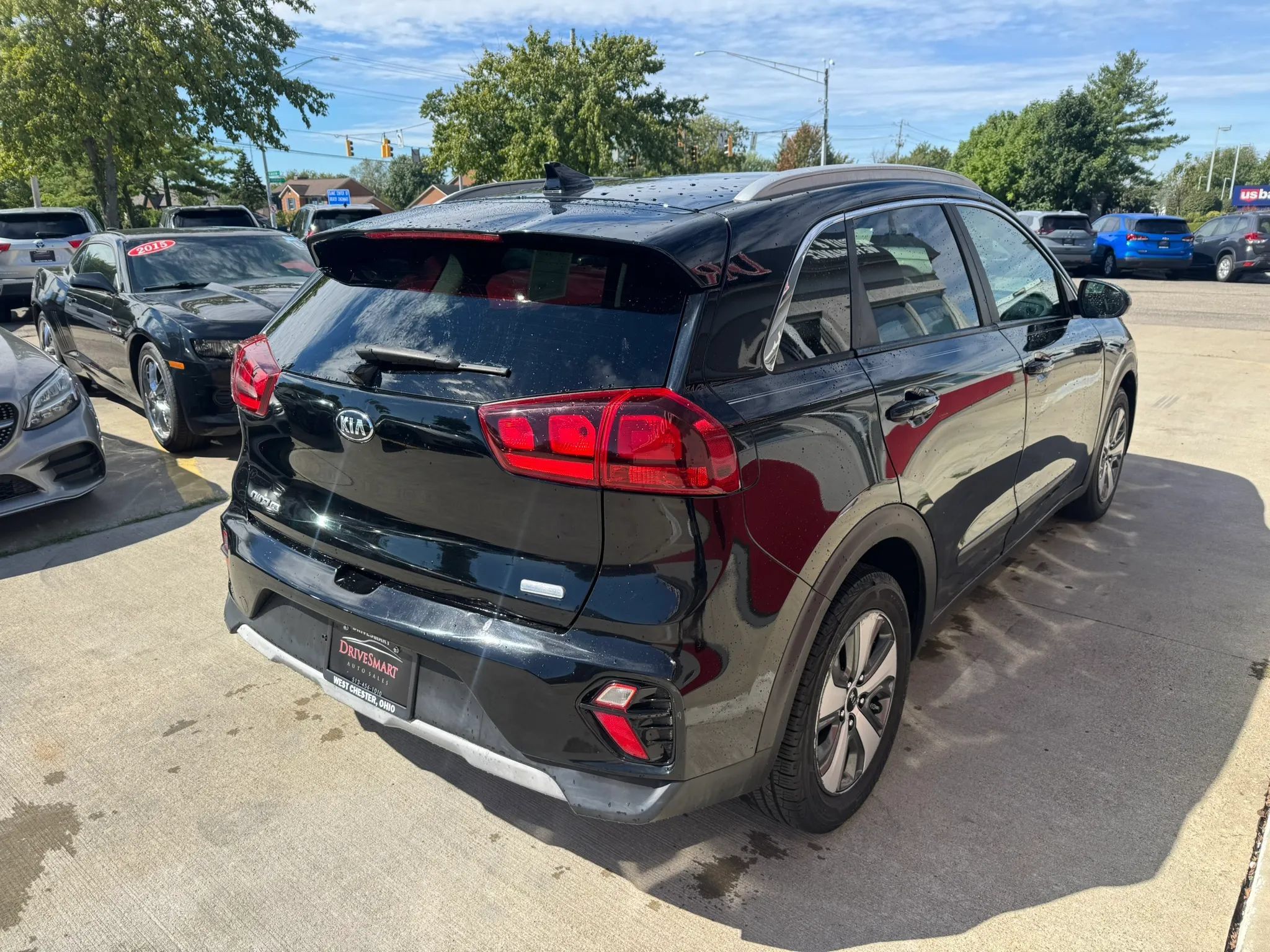 Used 2020 Kia Niro LX FWD image 4