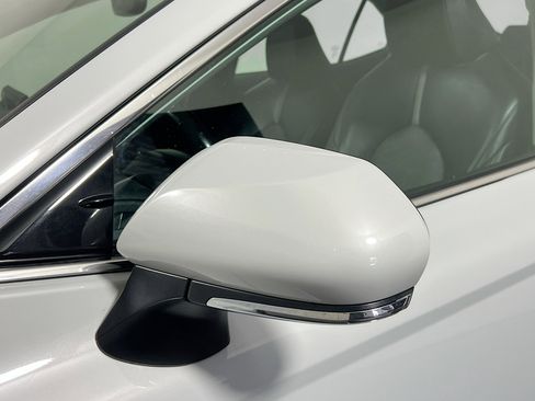 Used 2024 Toyota Camry XSE FWD image 12