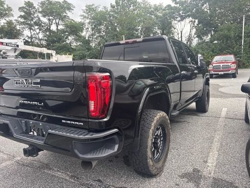 Used 2020 GMC Sierra 2500 Denali w/ Denali Ultimate Package AWD/4WD image 9