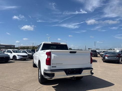 Used 2023 Chevrolet Silverado 1500 LT AWD/4WD image 15
