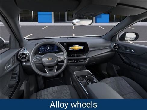 New 2026 Chevrolet Equinox LT image 17