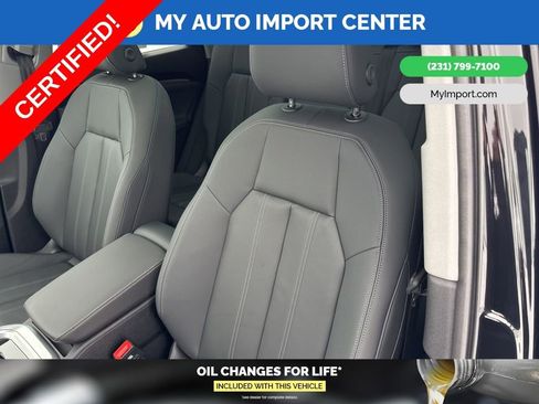 Used 2025 Audi Q5 Premium w/ Convenience Package image 13