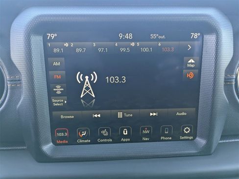 Used 2023 Jeep Wrangler Altitude image 21