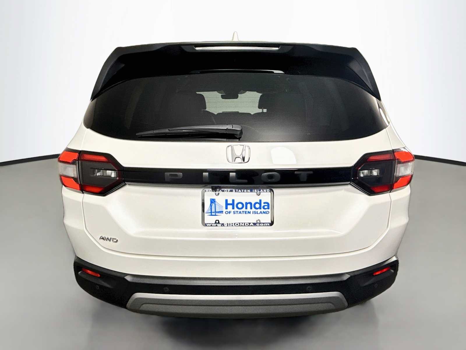 Used 2024 Honda Pilot EX-L image 6