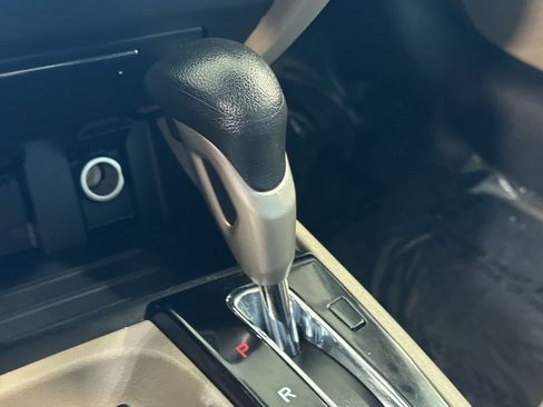 Used 2015 Honda Civic LX image 21