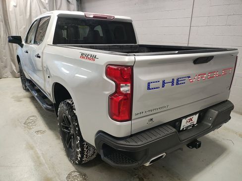 Used 2019 Chevrolet Silverado 1500 LT Trail Boss w/ Convenience Package image 19