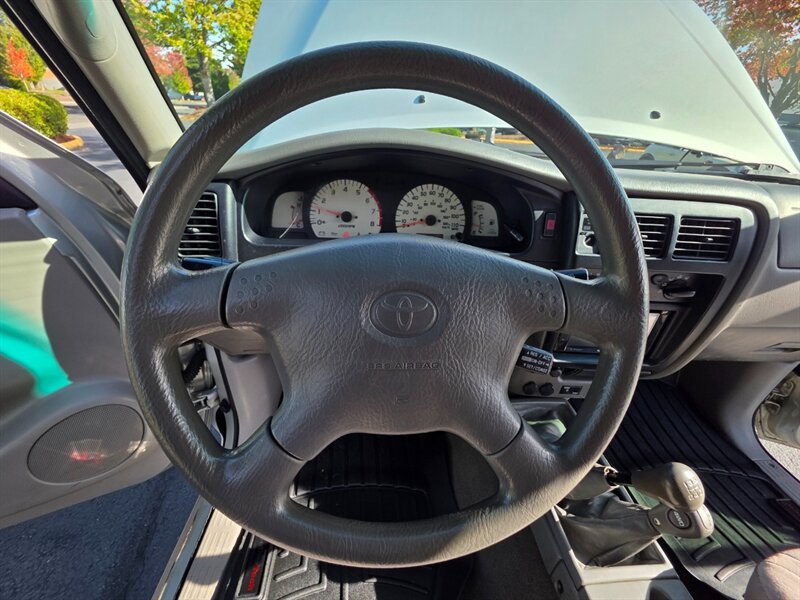 Used 2002 Toyota Tacoma 4x4 Xtracab V6 image 40
