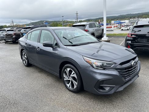 Certified 2025 Subaru Legacy Premium w/ Popular Package #1A AWD/4WD image 2