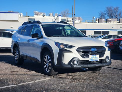 Certified 2025 Subaru Outback Premium w/ Popular Package #1A image 14