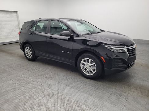 Used 2024 Chevrolet Equinox LS image 11