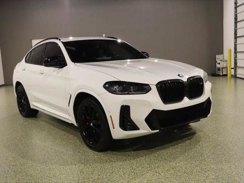 Used 2023 BMW X4 M40i AWD/4WD image 1