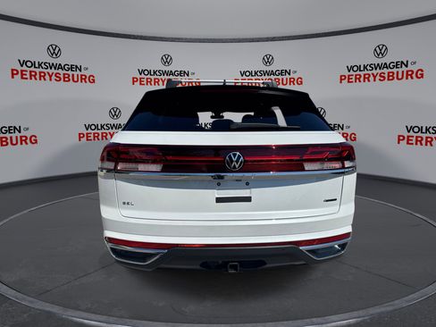New 2026 Volkswagen Atlas Cross Sport SEL image 7
