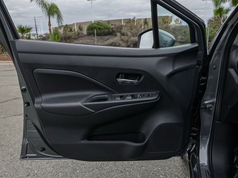 New 2025 Nissan Versa SV image 14