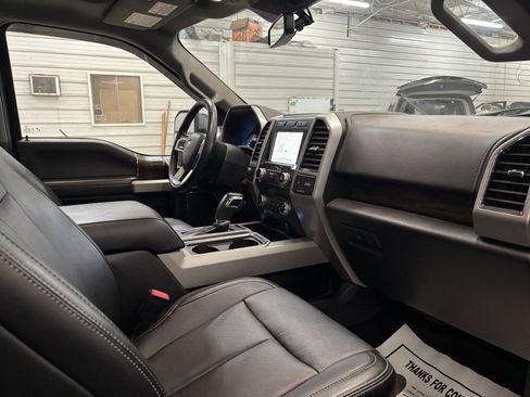 Used 2020 Ford F150 Lariat w/ Equipment Group 502A Luxury image 28