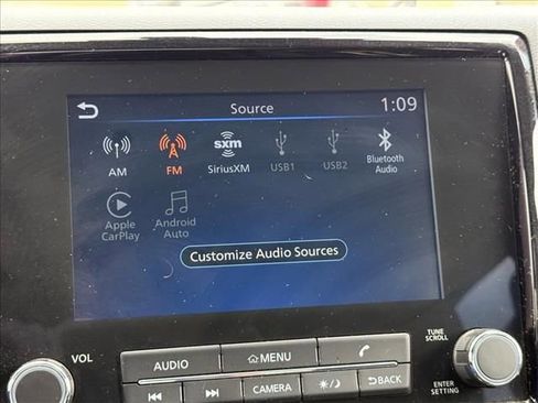 Certified 2024 Nissan Frontier SV image 23