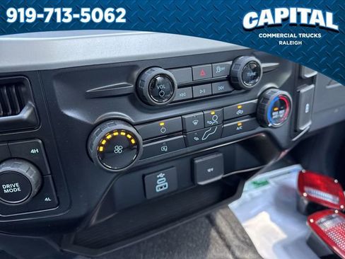 New 2026 Ford F550 4x4 Regular Cab Super Duty image 27