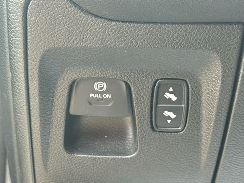 Used 2022 RAM 1500 Big Horn image 21