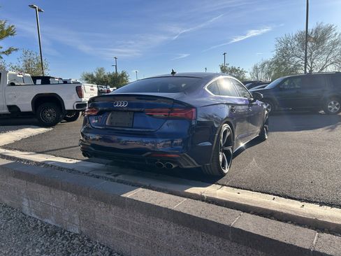 Used 2022 Audi S5 Premium w/ Convenience Package image 3