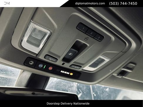 Used 2021 Chevrolet Silverado 1500 LTZ AWD/4WD image 41