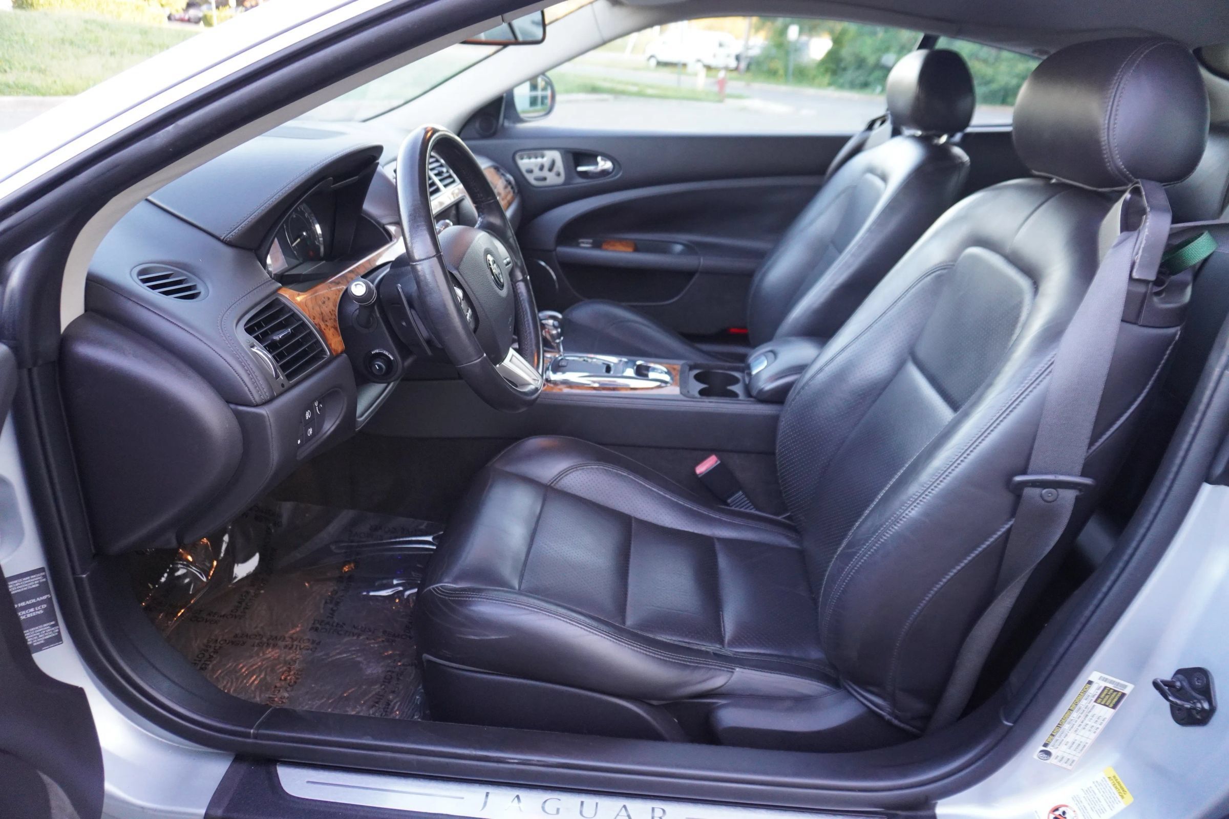 Used 2008 Jaguar XK Coupe RWD image 9