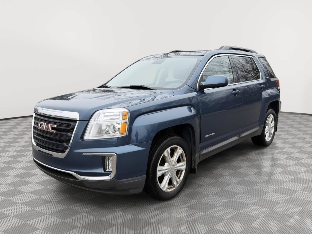 Used 2017 GMC Terrain SLE AWD/4WD image 5