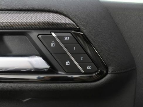 New 2026 GMC Sierra 1500 AT4 image 17