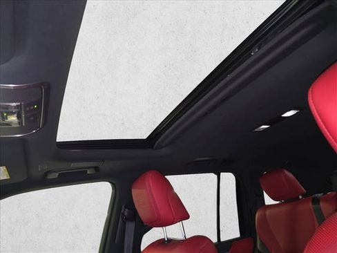 Used 2023 Lexus LX 600 F Sport AWD/4WD image 30